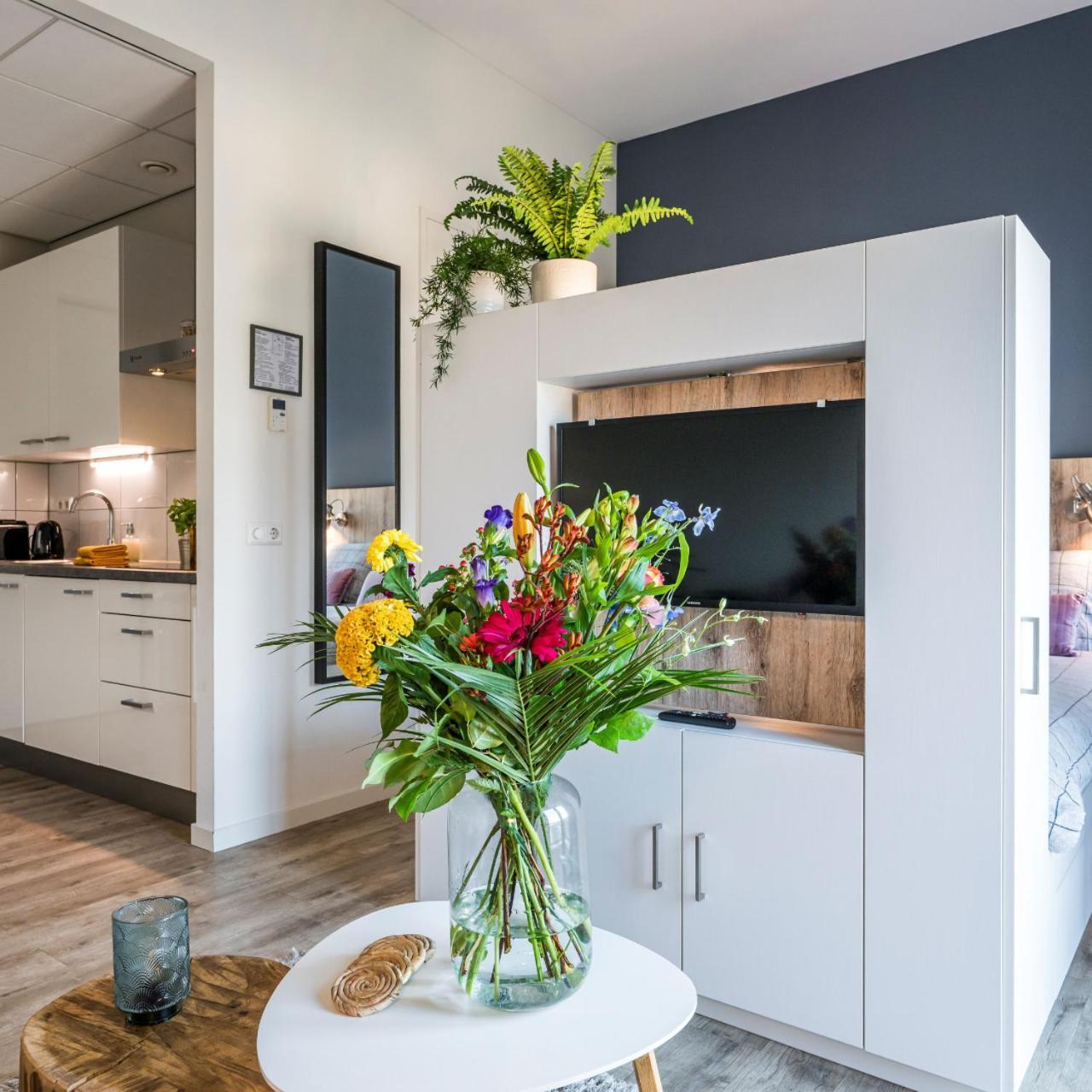 Joinn! City Lofts Houten Utrecht Exterior photo